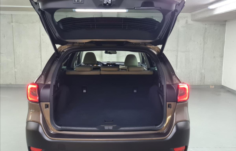 Subaru Outback 2,5 TOURING
