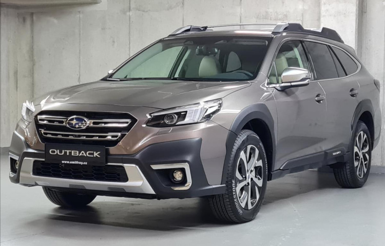 Subaru Outback 2,5 TOURING  CVT ihned k dodání