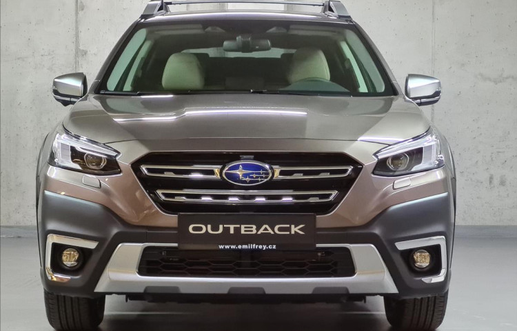 Subaru Outback 2,5 TOURING  CVT ihned k dodání