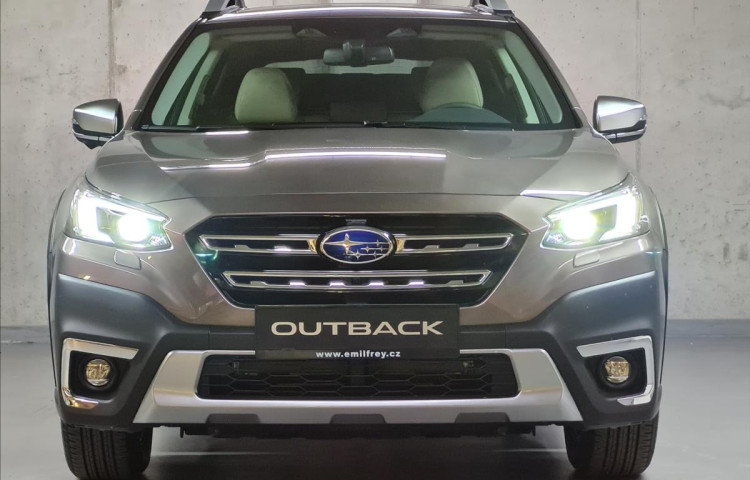 Subaru Outback 2,5 TOURING  CVT ihned k dodání