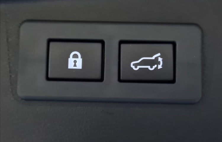Subaru Outback 2,5 FIELD ES Lineartronic