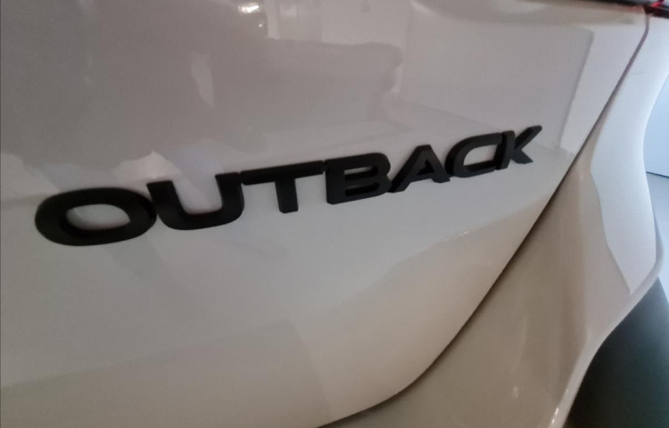 Subaru Outback 2,5 FIELD ES CVT ihned k dodání