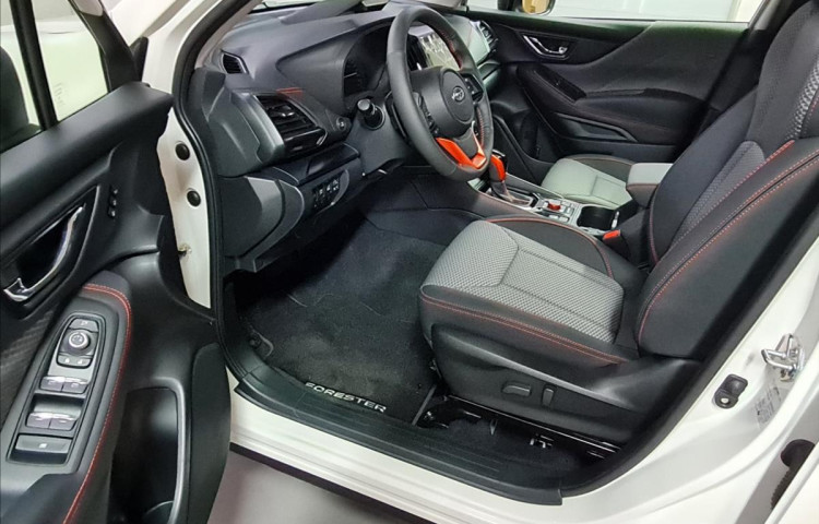 Subaru Forester 2,0 SPORT 4X4 skladem