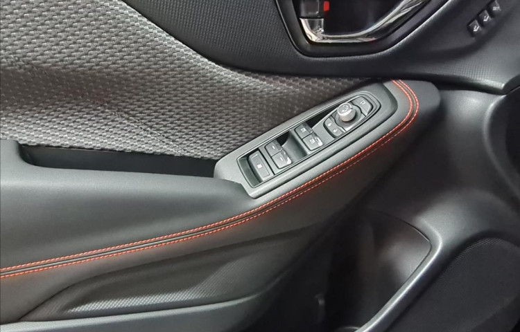 Subaru Forester 2,0 SPORT 4X4  skladem