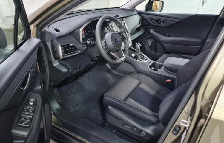 Subaru Outback 2,5 Comfort ES Lineartronic dodání březen
