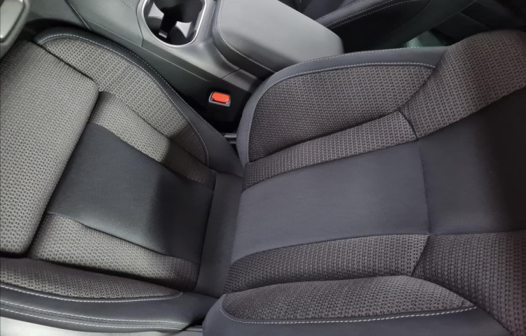 Subaru Outback 2,5 Comfort ES Lineartronic dodání březen