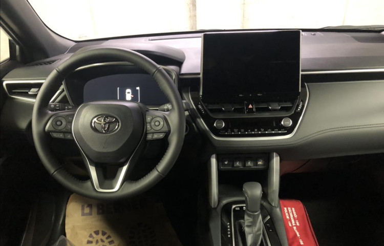 Toyota Corolla Cross 2,0 HYBRID COMFORT BUSINESS