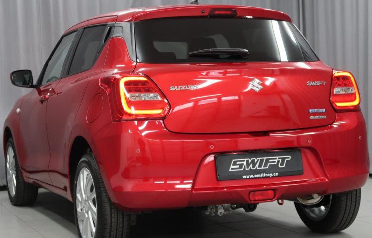 Suzuki Swift 1,2 Premium 4x4-K odběru IHNED