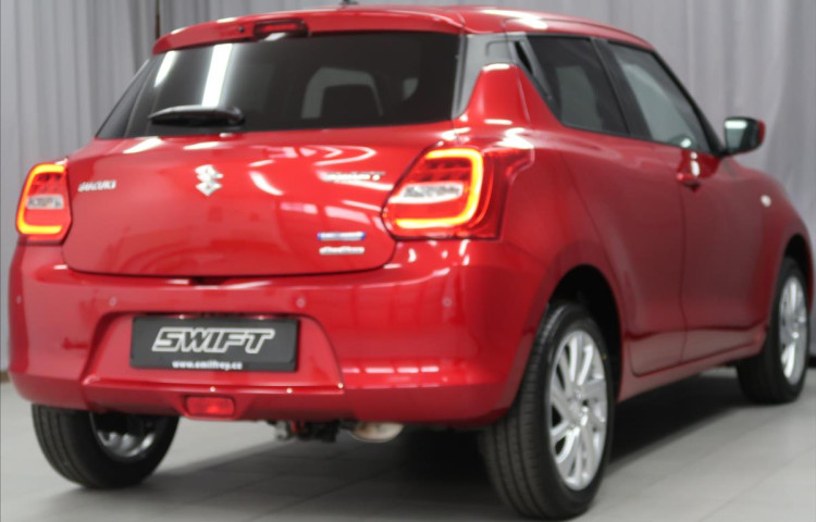 Suzuki Swift 1,2 Premium 4x4-K odběru IHNED