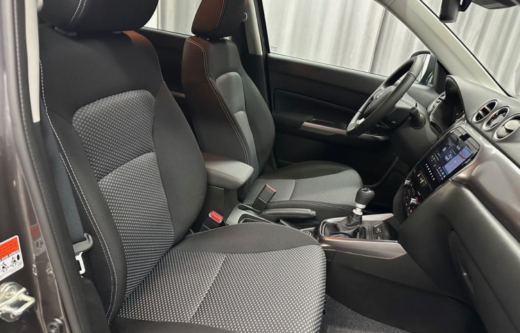 Suzuki Vitara 1,4 Premium 4x4-K odběru IHNED