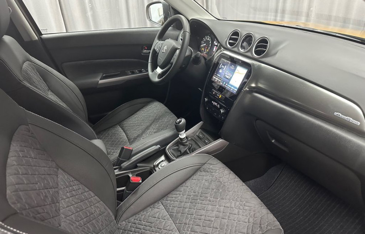 Suzuki Vitara 1,4 Ele.pano4x4-vůz ve výrobě