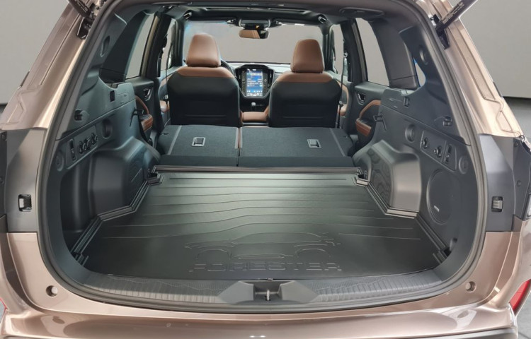 Subaru Forester 2.0ie-S ES Touring CVT 4x4