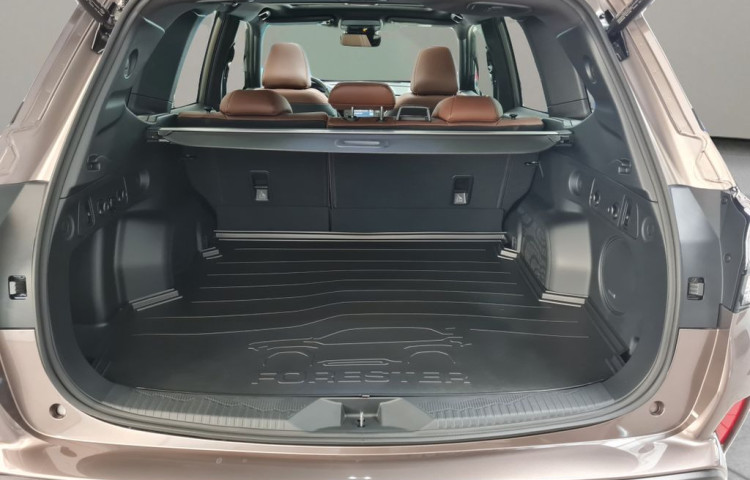 Subaru Forester 2.0ie-S ES Touring CVT 4x4