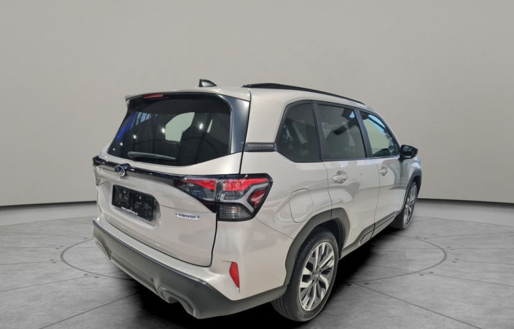 Subaru Forester 2.0ie-S ES Touring CVT 4x4