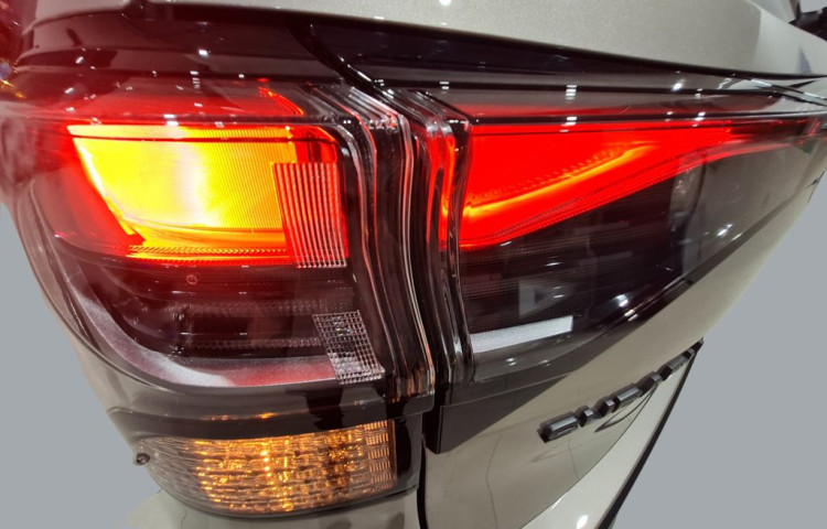 Subaru Forester 2.0ie-S ES Touring CVT 4x4