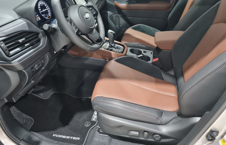 Subaru Forester 2.0ie-S ES Touring CVT 4x4