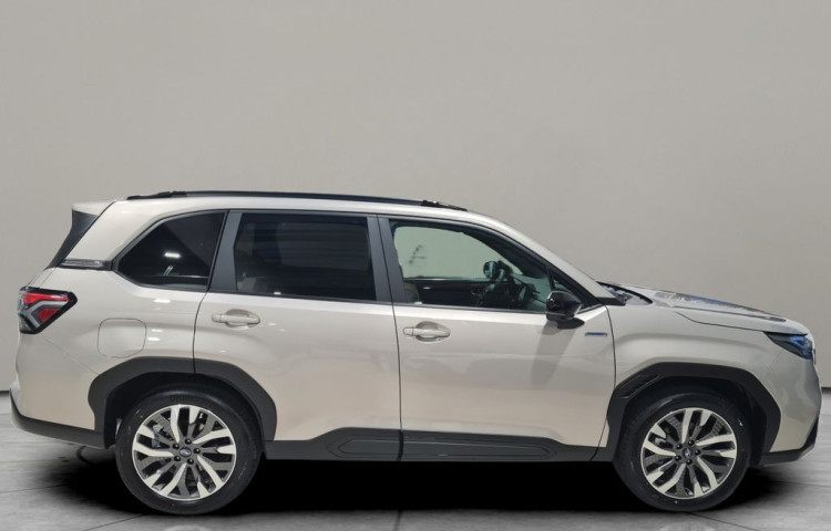 Subaru Forester 2.0ie-S ES Touring CVT 4x4