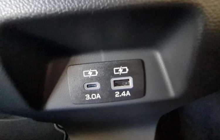 Subaru Impreza 2.0i ES Active 4x4