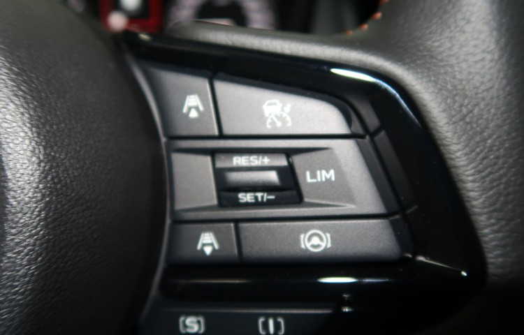 Subaru Forester 2.0ie-S ES Touring CVT