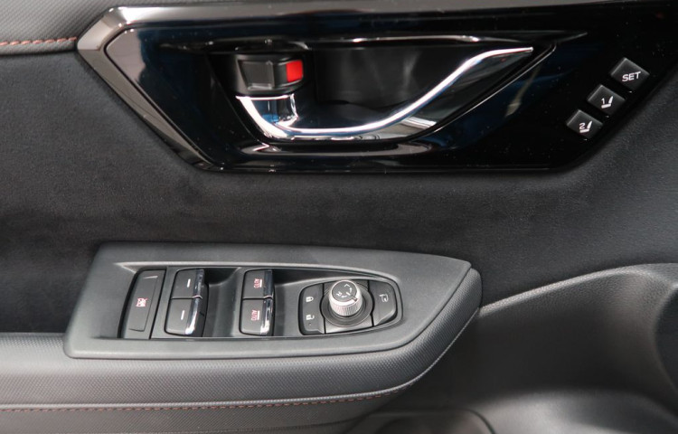 Subaru Forester 2.0ie-S ES Touring CVT