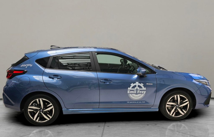 Subaru Impreza 2.0i ES Active 4x4   DEMO