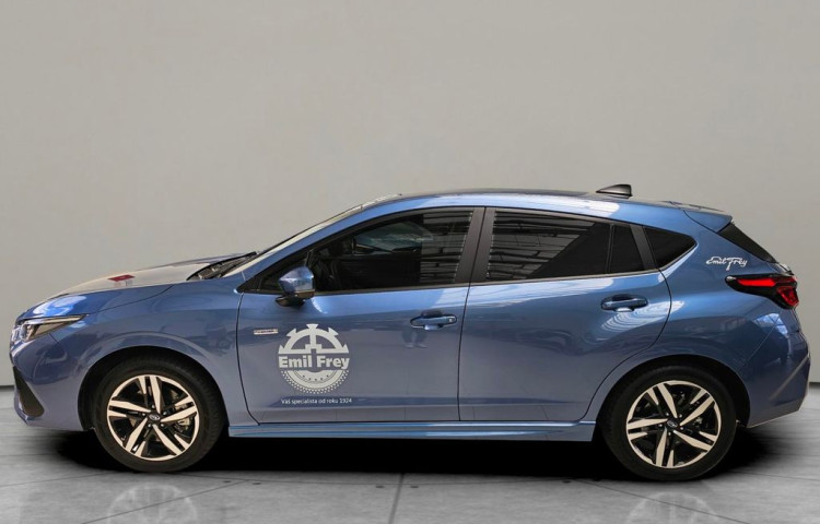 Subaru Impreza 2.0i ES Active 4x4   DEMO