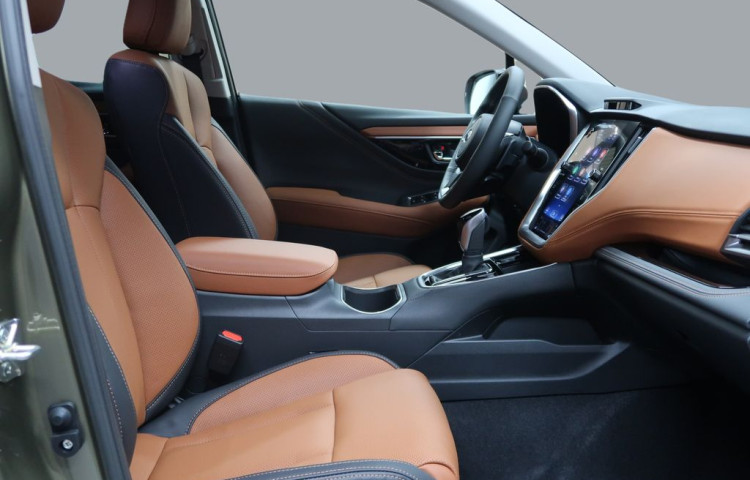 Subaru Outback 2.5i-T ES Touring Rezervace