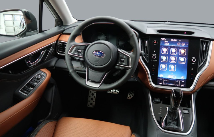 Subaru Outback 2.5i-T ES Touring Rezervace