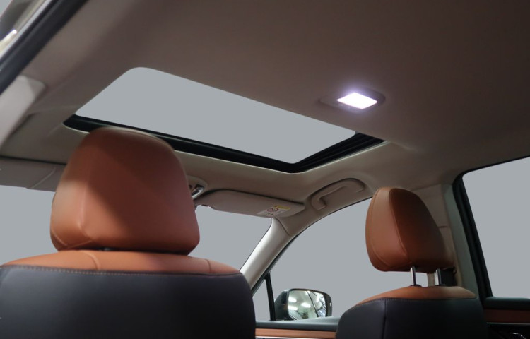 Subaru Outback 2.5i-T ES Touring Rezervace