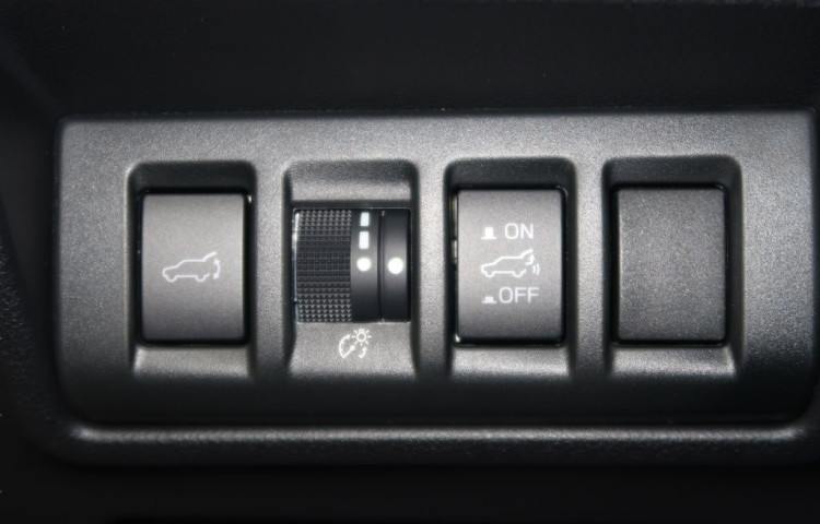 Subaru Outback 2.5i-T ES Touring Rezervace