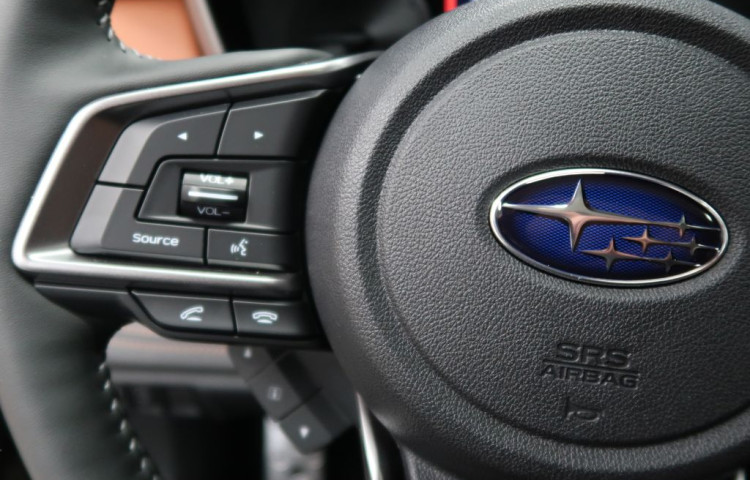 Subaru Outback 2.5i-T ES Touring Rezervace