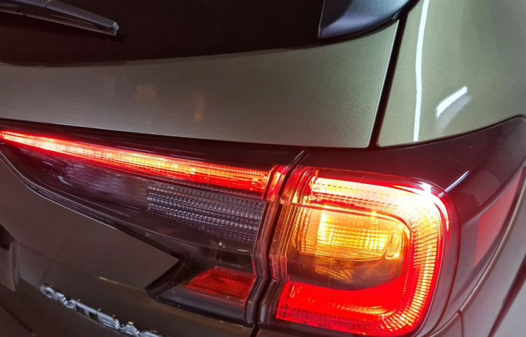 Subaru Outback 2.5i-L ES Comfort