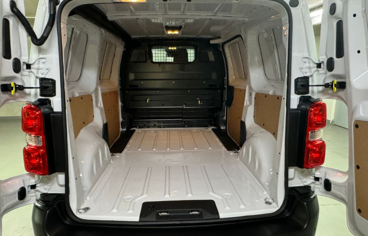 Toyota ProAce Active  L1 2,0 D 144k