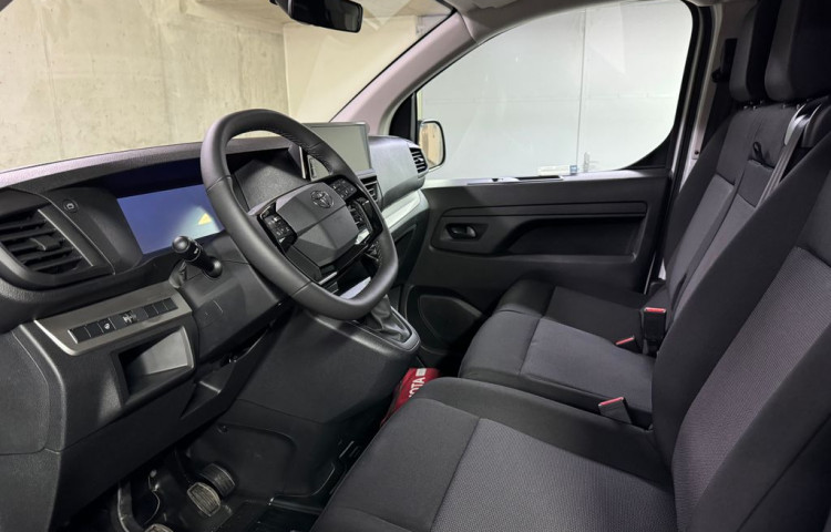 Toyota ProAce Active  L2 2,0 D 144k Multimed