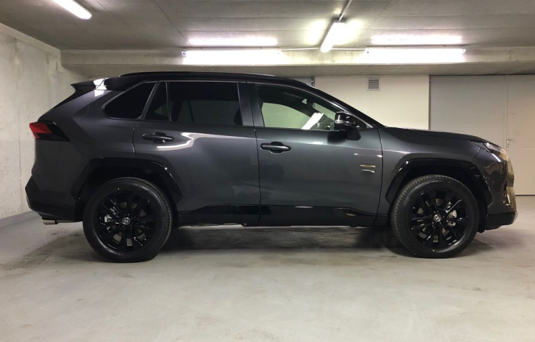 Toyota RAV 4 SELECTION  2.5 Hybrid 4x4