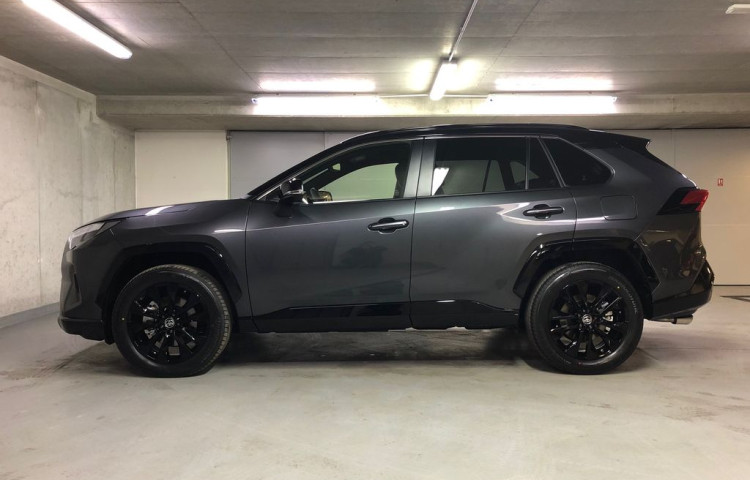 Toyota RAV 4 SELECTION  2.5 Hybrid 4x4