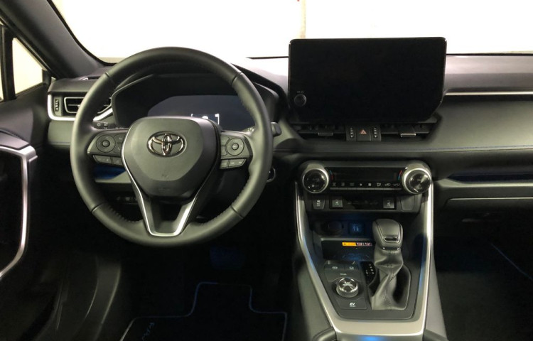 Toyota RAV 4 SELECTION  2.5 Hybrid 4x4