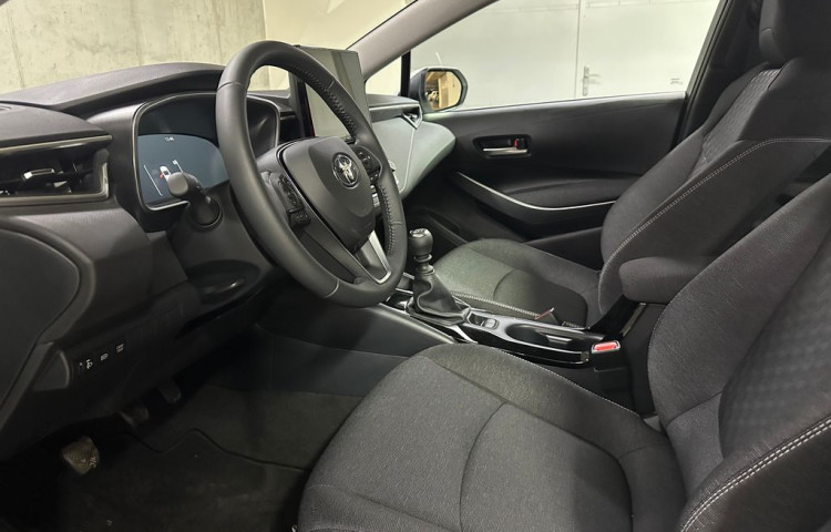 Toyota Corolla COMFORT 1.5 Dynamic Force