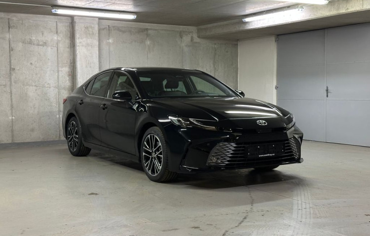 Toyota Camry Executive 2.5 Hybrid