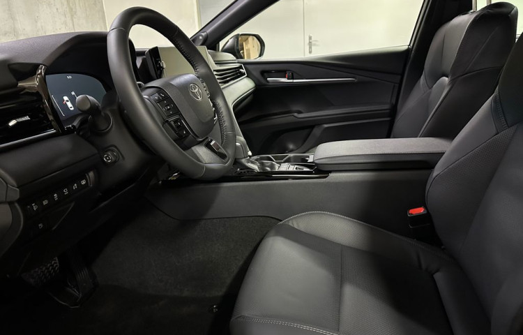 Toyota Camry Executive 2.5 Hybrid