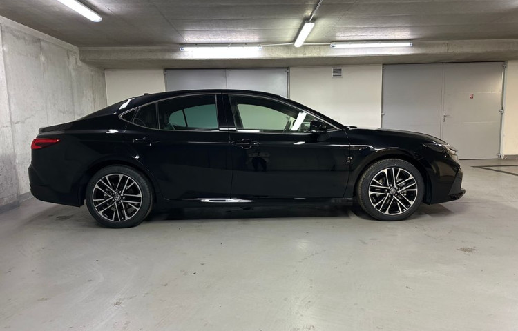 Toyota Camry Executive 2.5 Hybrid