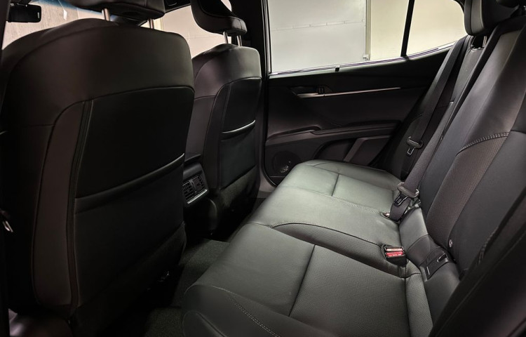 Toyota Camry Executive 2.5 Hybrid