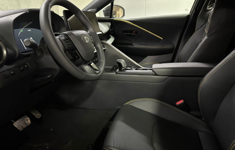 Toyota C-HR Executive Premiere Edition