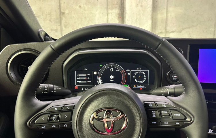 Toyota Yaris GR Dynamic + VIP 1.6 Turbo 280