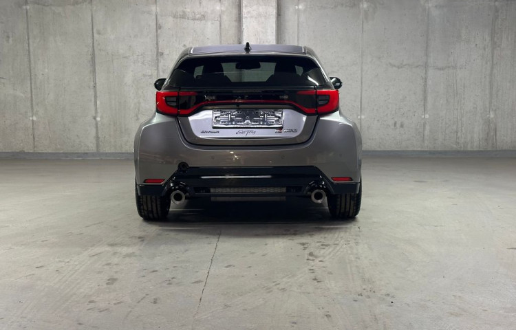Toyota Yaris GR Dynamic + VIP 1.6 Turbo 280