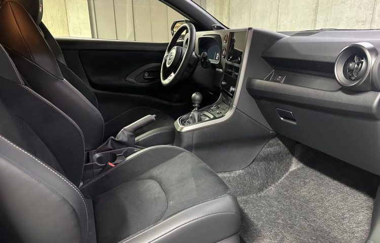Toyota Yaris GR Dynamic + VIP 1.6 Turbo 280