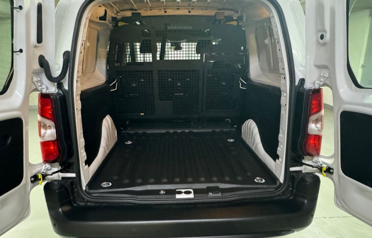 Toyota ProAce City CrewCab 1,5D 130k Long
