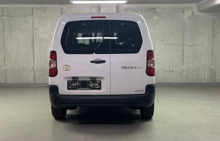 Toyota ProAce City CrewCab 1,5D 130k Long