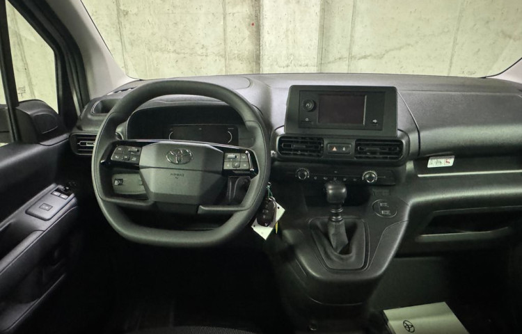 Toyota ProAce City CrewCab 1,5D 100k Long