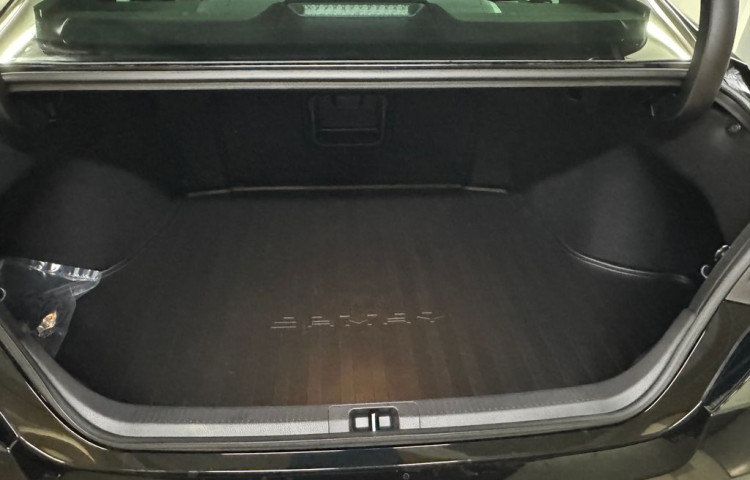Toyota Camry 2.5 Hybrid Executive